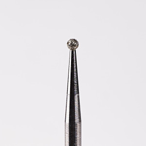 Бор алмазный, шарик. Абразивность - мелкая. Диаметр - 1,6 мм. 001 016 K. ВладМиВа.